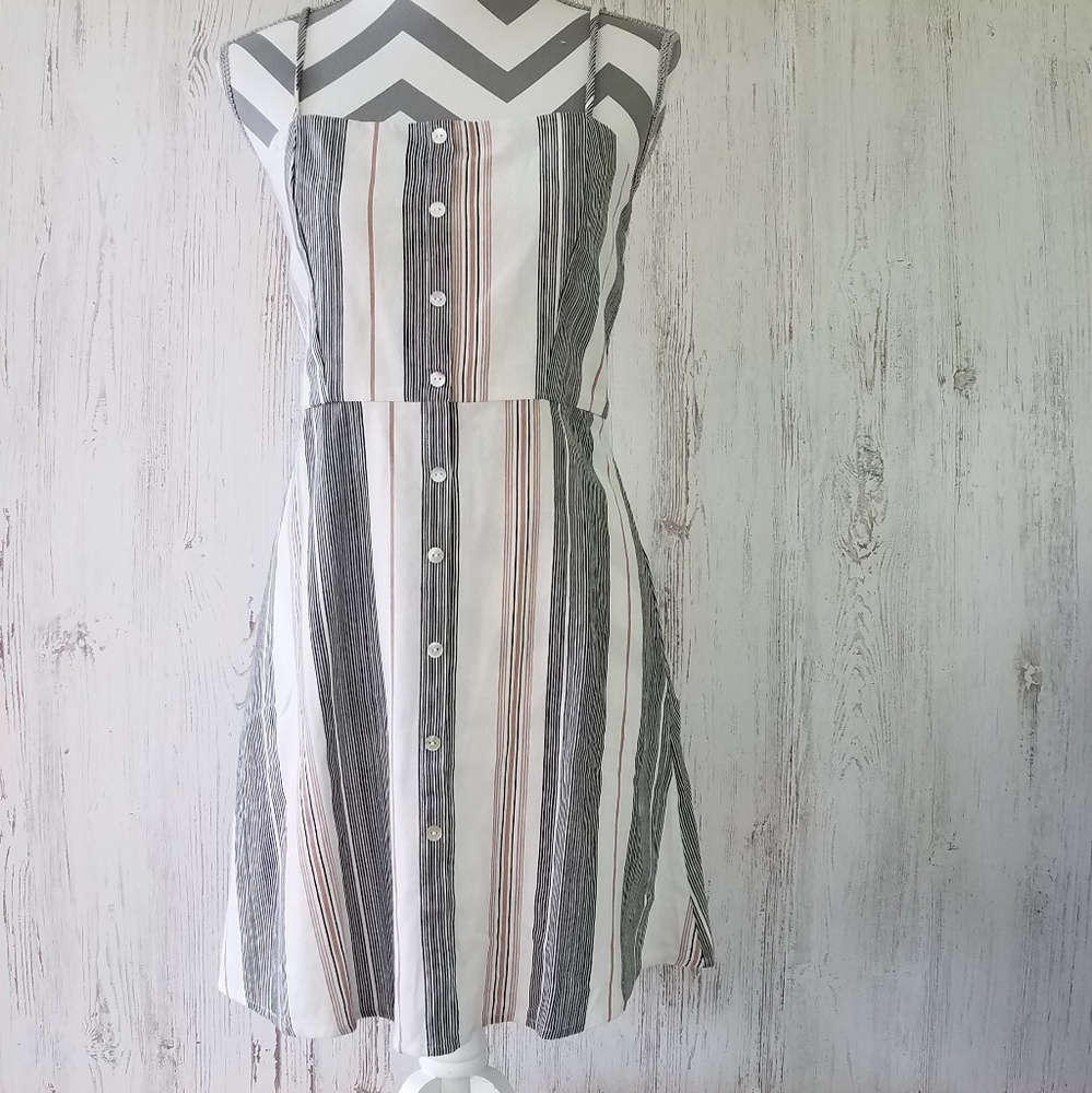 Montrez Stripped Linen Dress